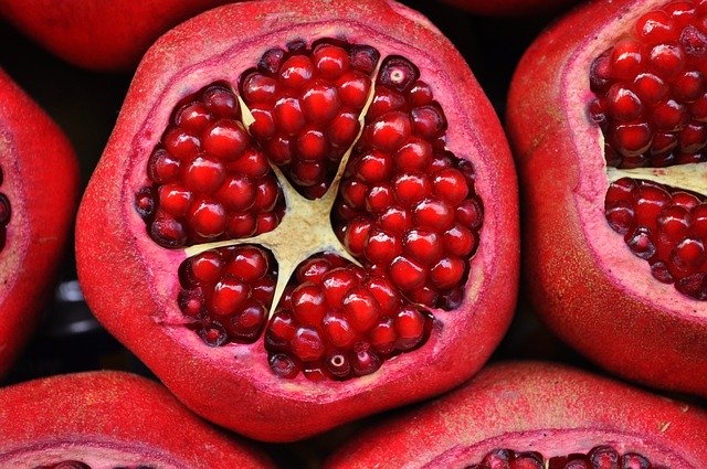 pomegranate seed base oil